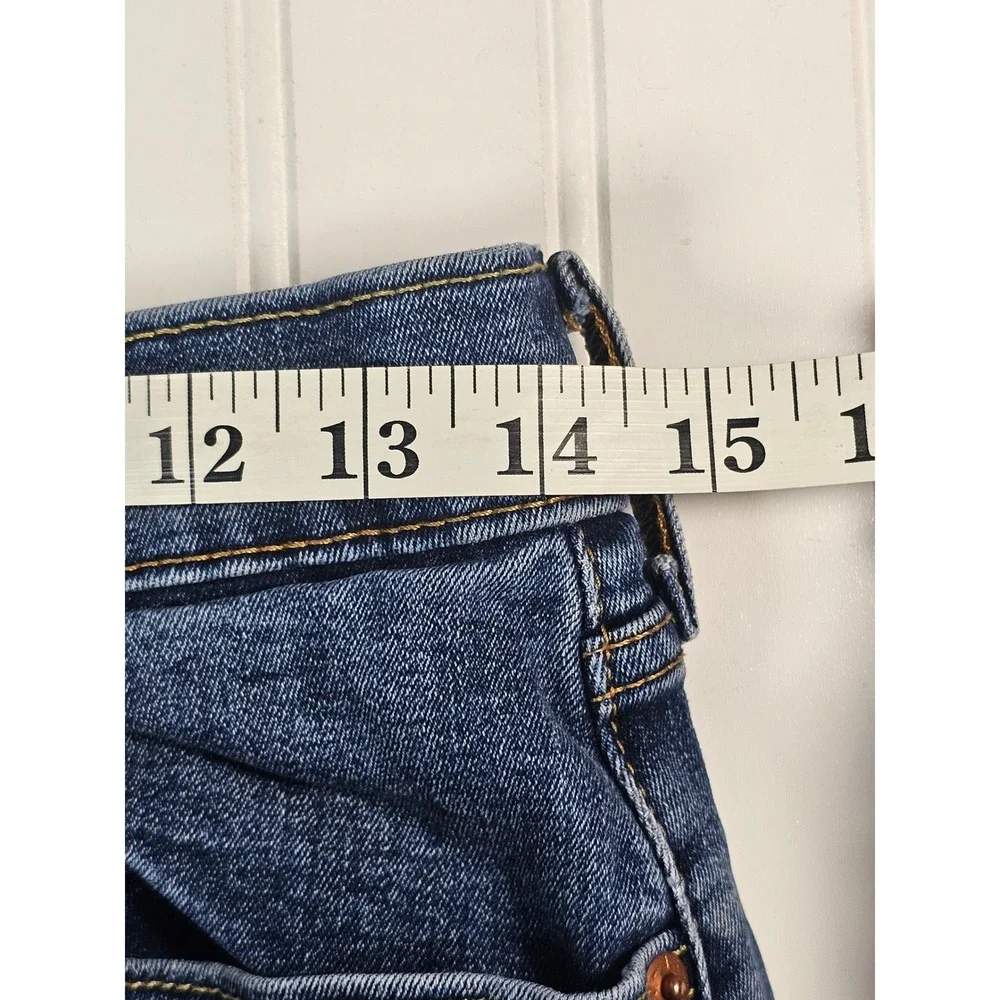 Levi's 502 Taper Fit Jeans Medium Wash Denim Men 31x32